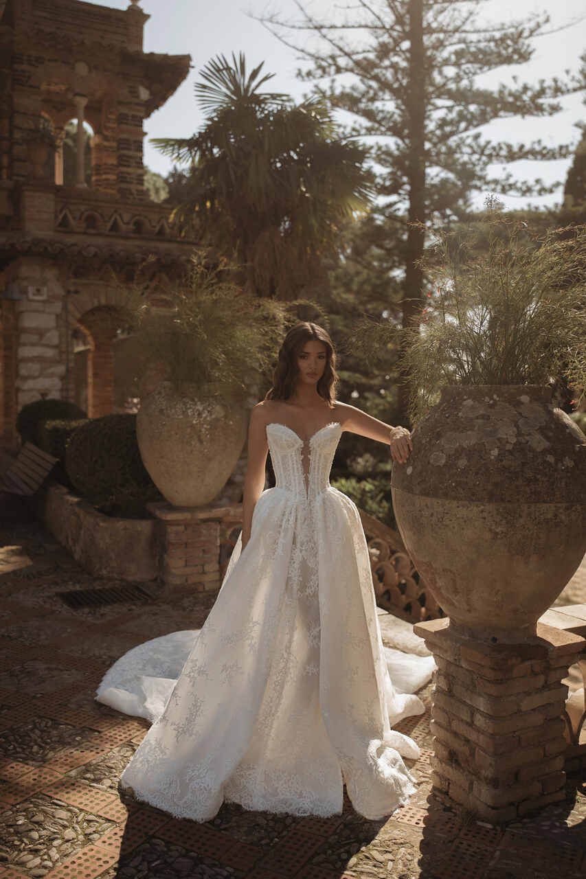 Creative Store Suknie Ślubne _ Księżniczka3